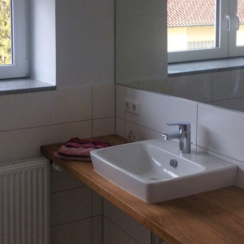 Moderne Badezimmer-Ausstattung in Wohnung in Albstadt