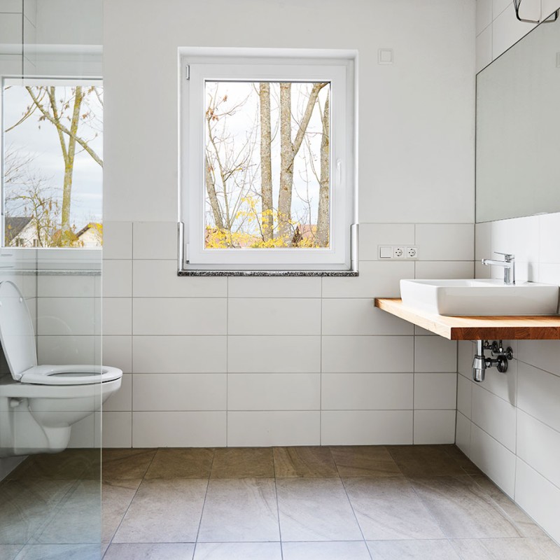 Moderne Bad-Ausstattung in Neubau in Bisingen