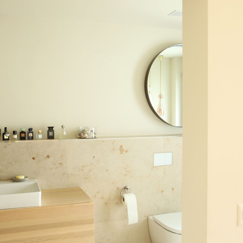 Elternschlafzimmer mit En-suite-Badezimmer